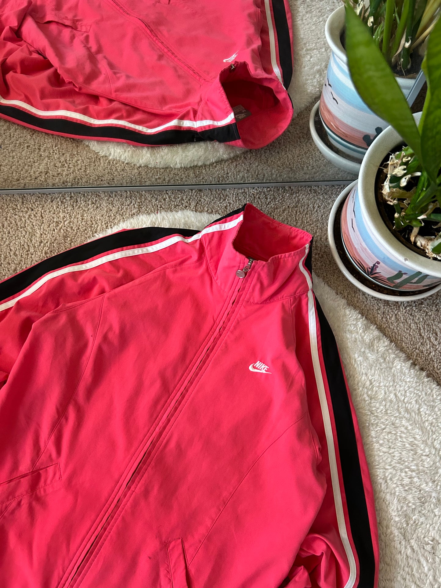 Vintage Pink ✔️ Women’s