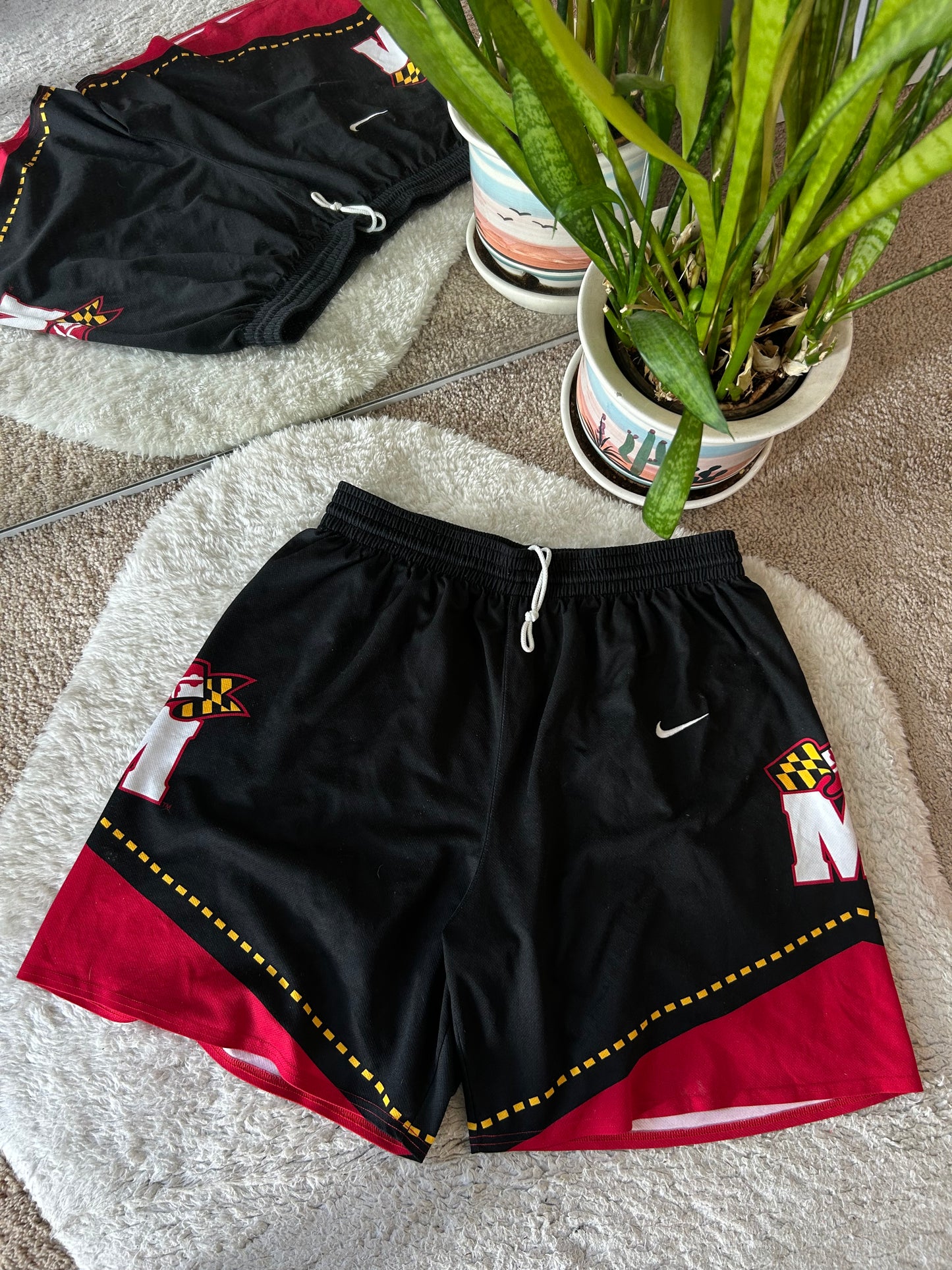 Vintage UMD ✔️ Basketball Shorts