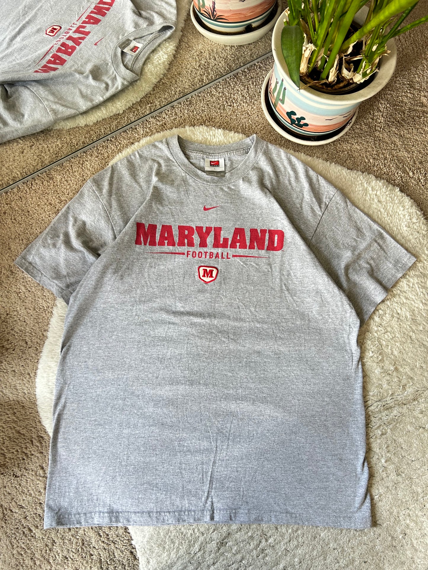 Vintage UMD ✔️Football tee