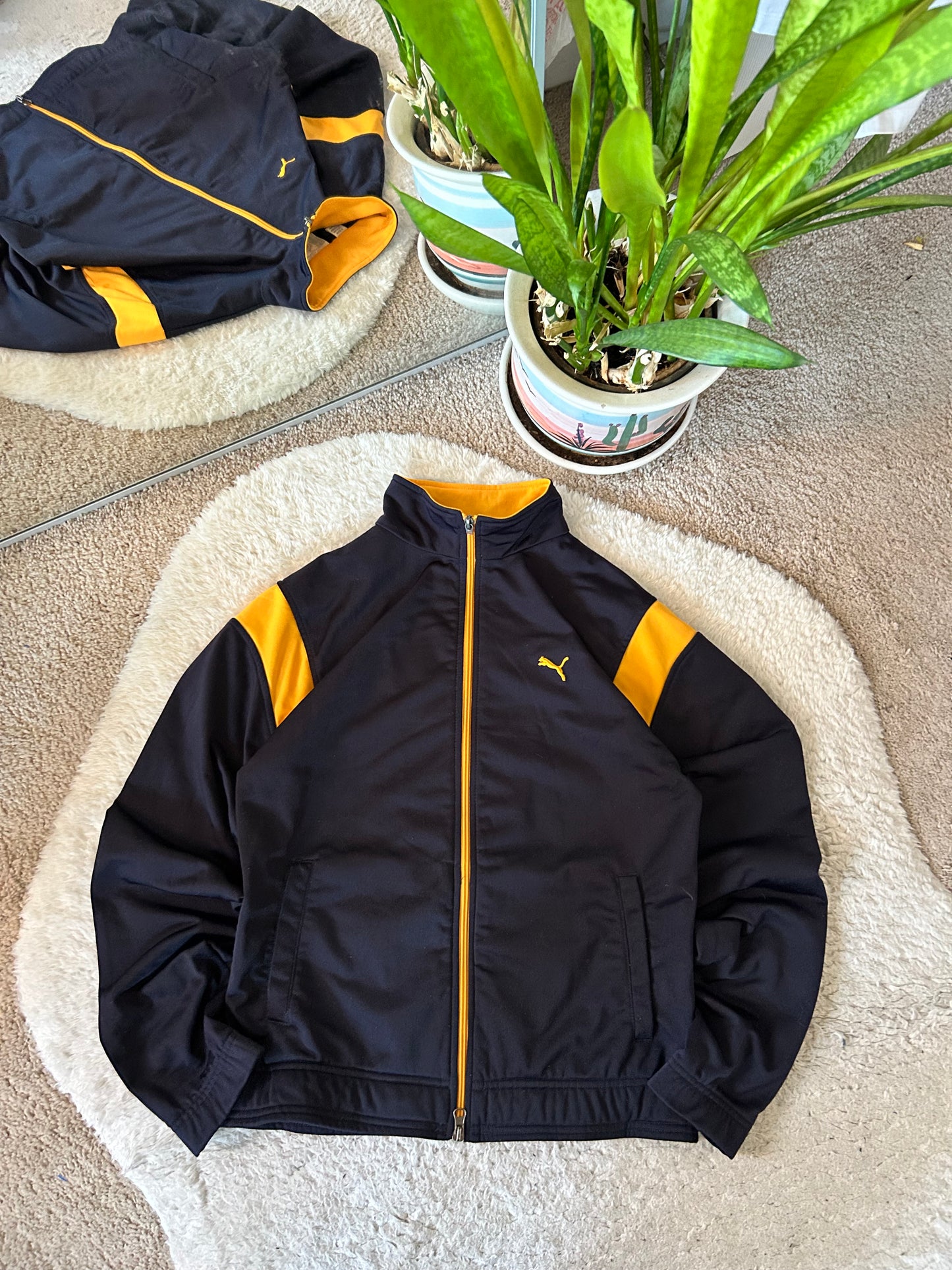 90s Puma track