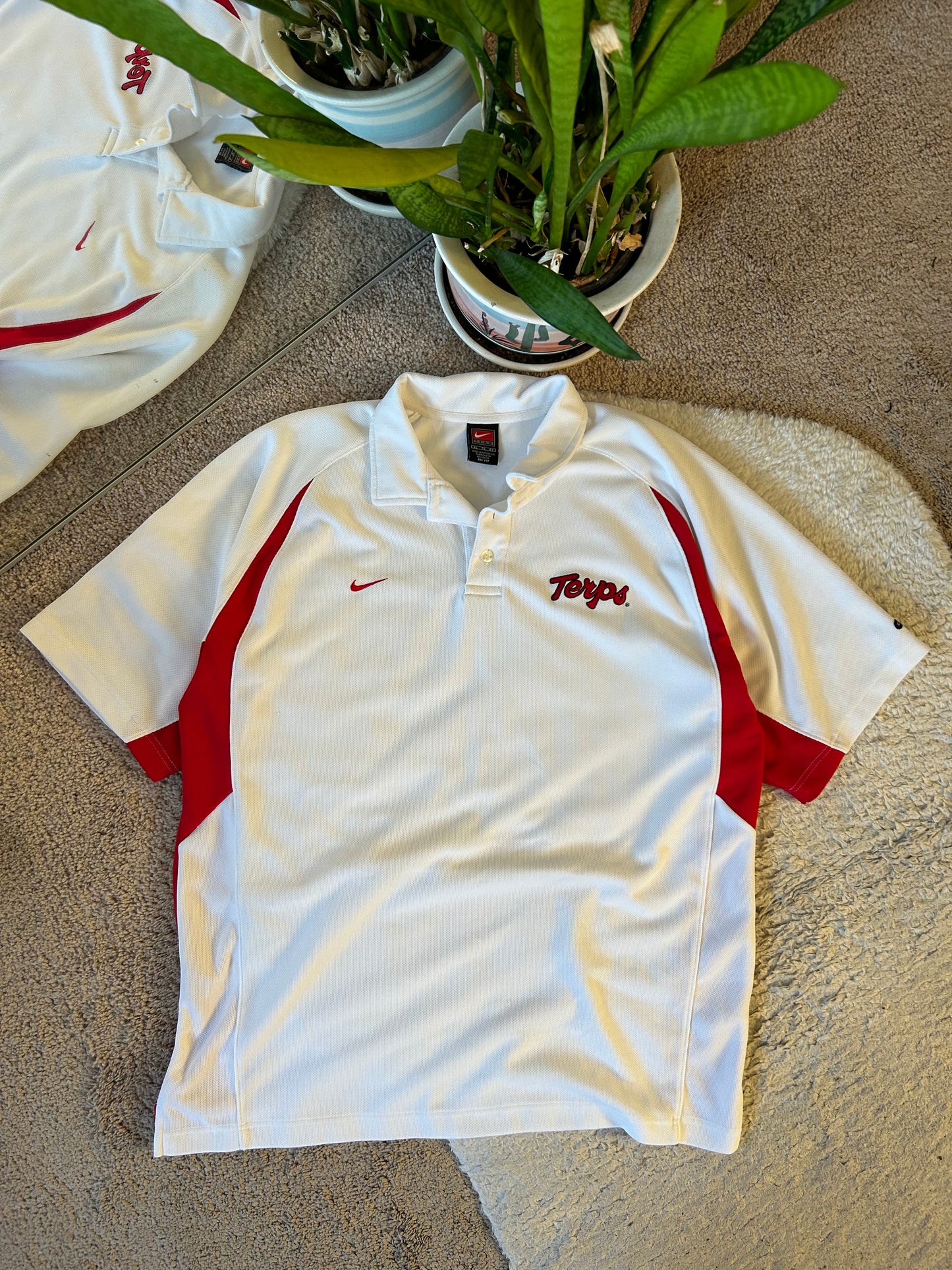 Vintage ✔️ White UMD Terps Polo