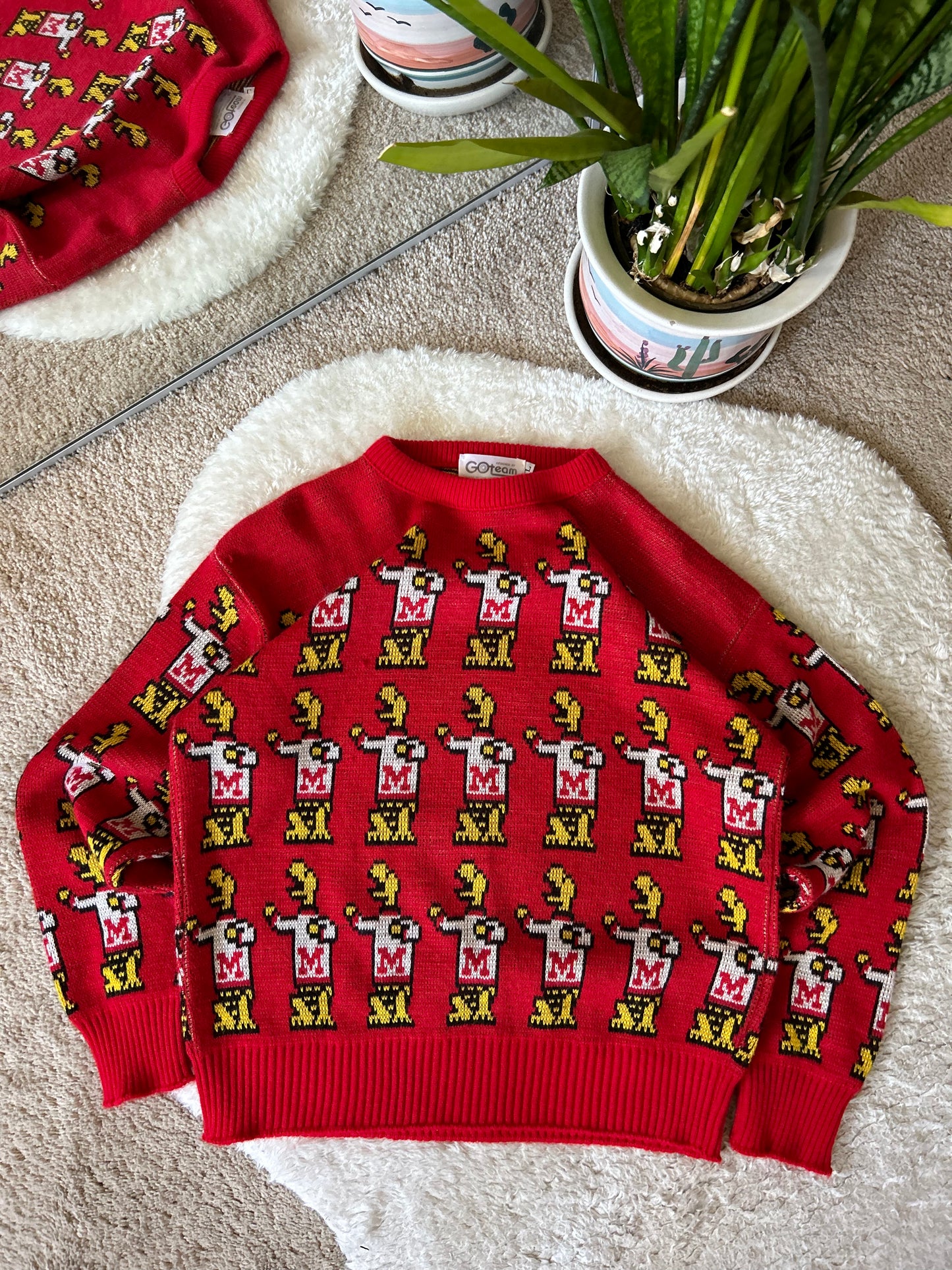 1986 UMD Mascot Sweater