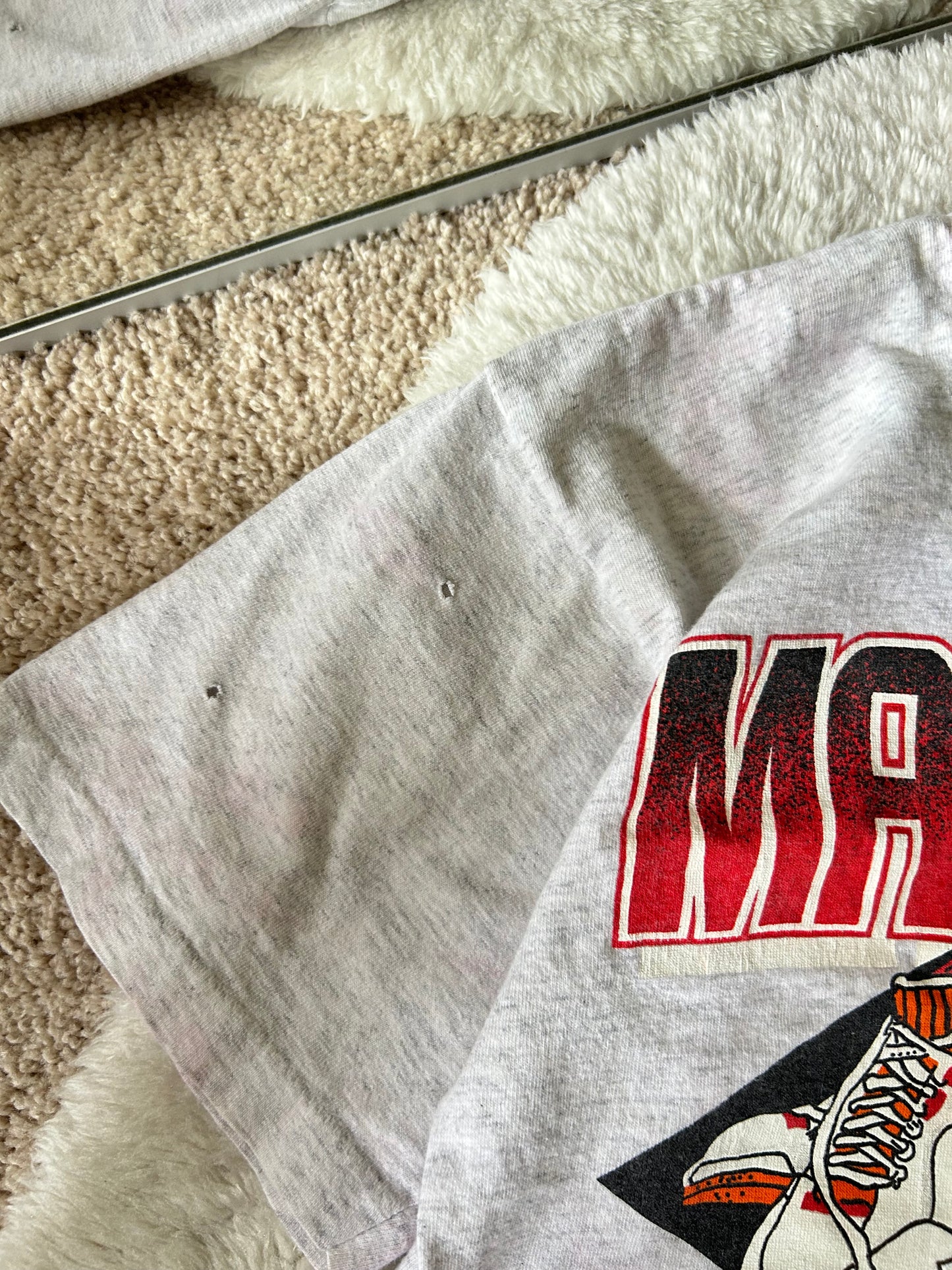 90s UMD Basketball tee