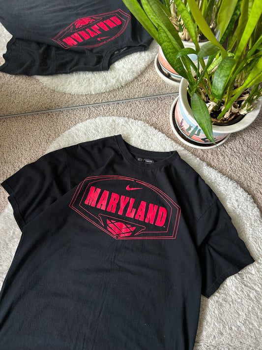Vintage UMD ✔️ Basketball tee