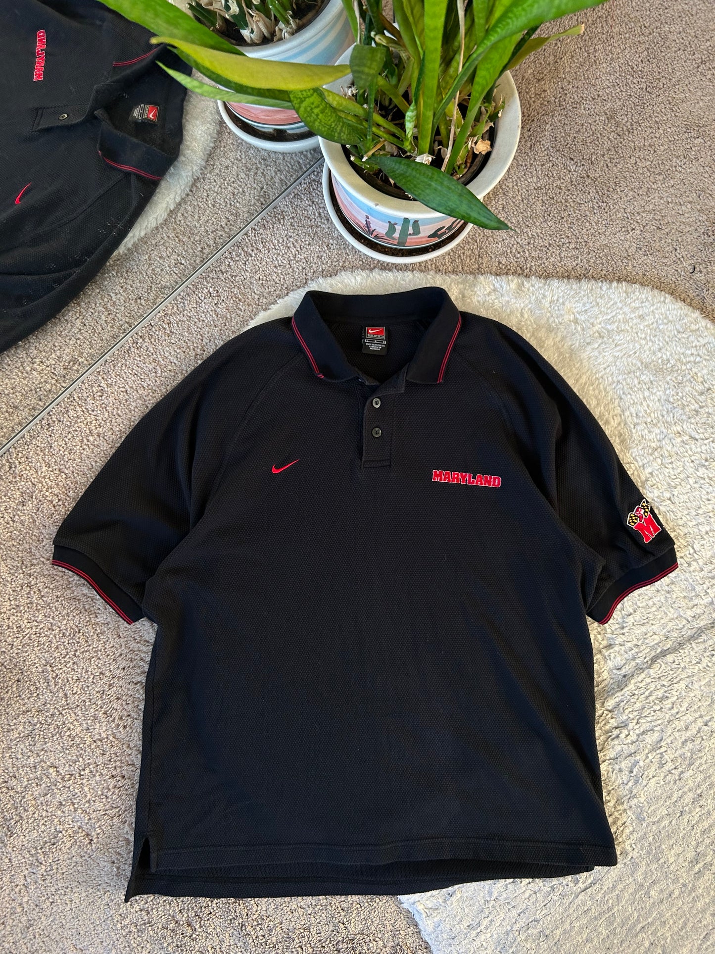 Vintage ✔️ UMD Black Polo