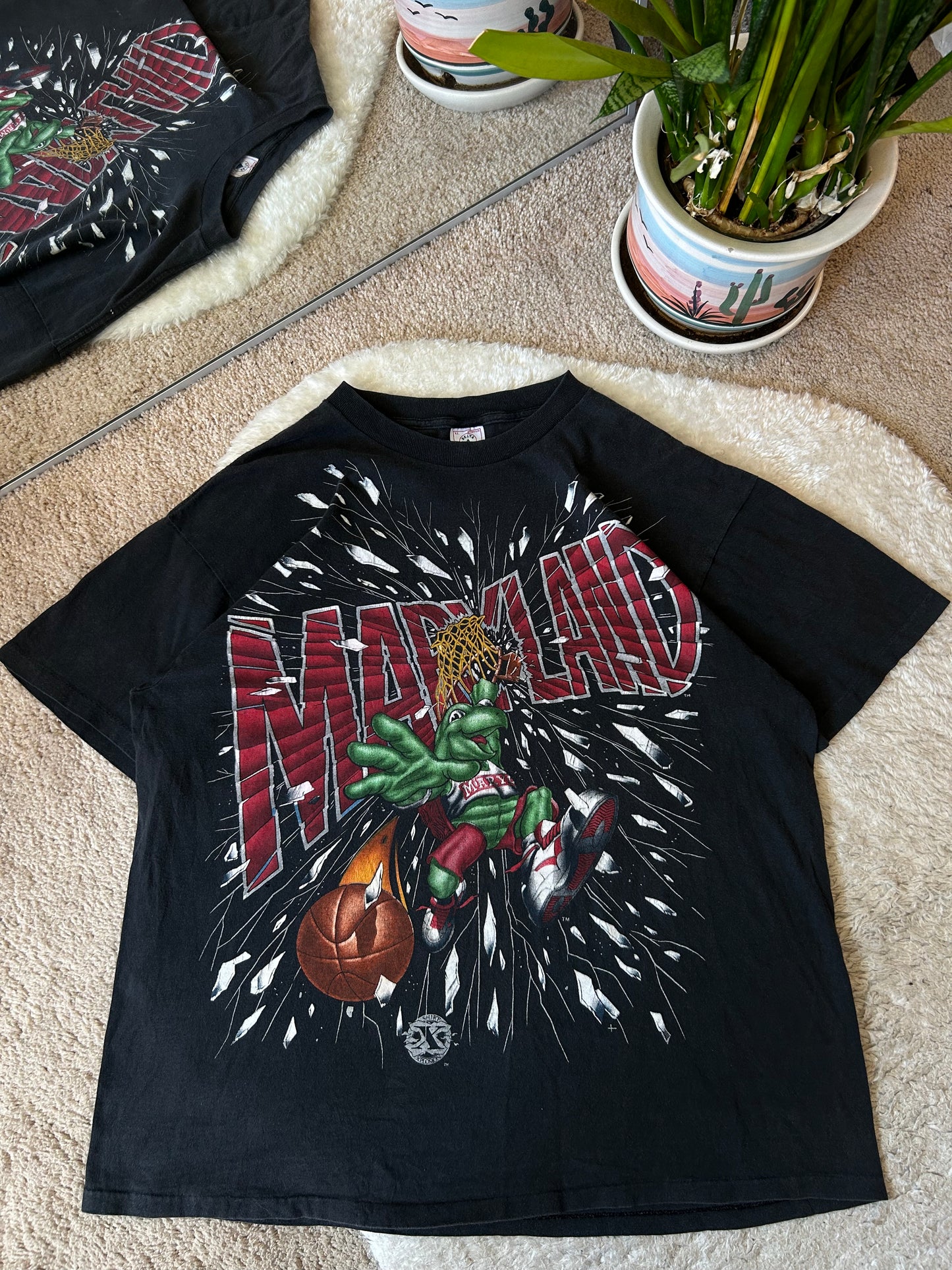 90s UMD Basketball Explosion tee