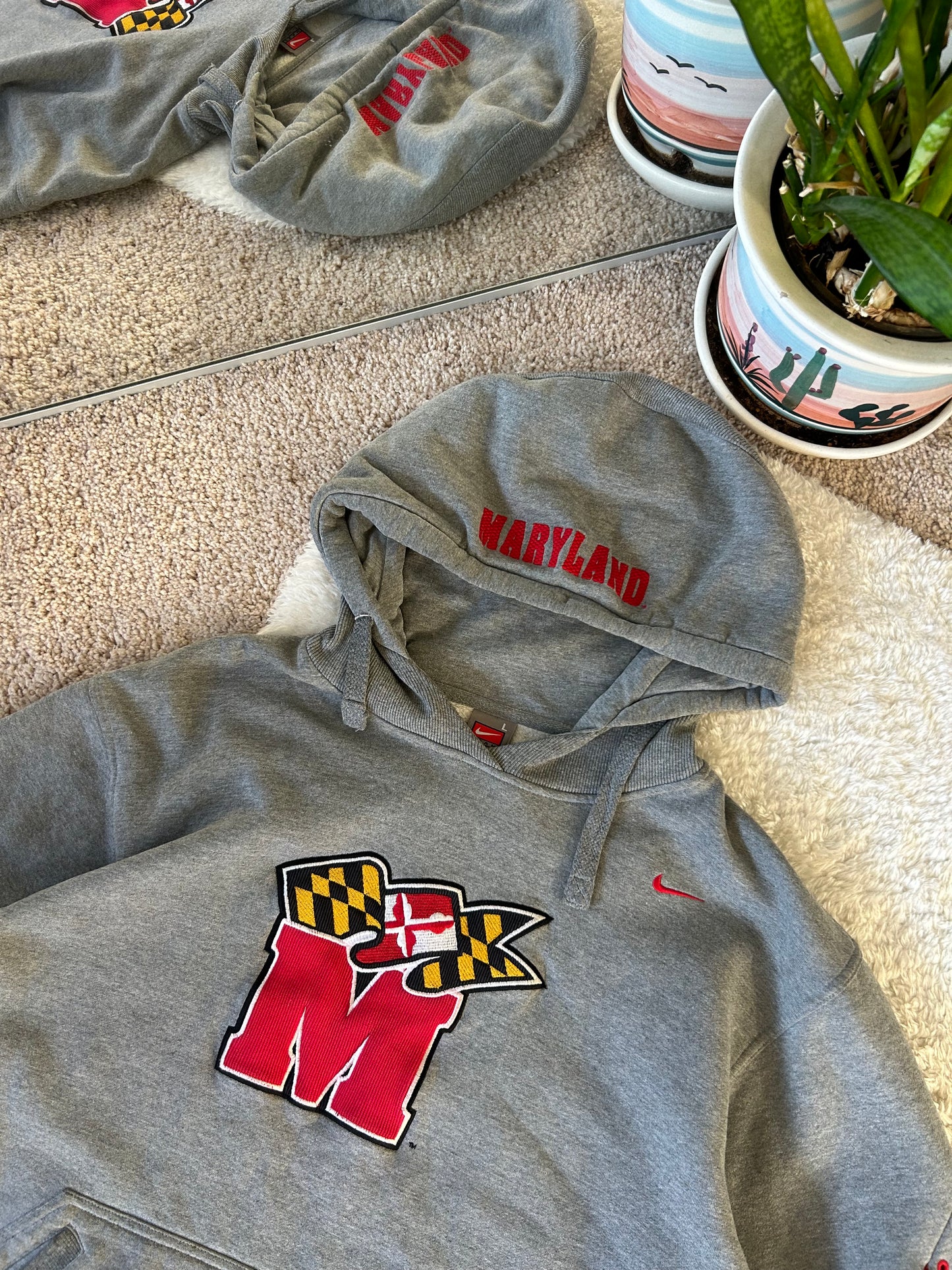 Vintage ✔️ UMD “M” Hoodie