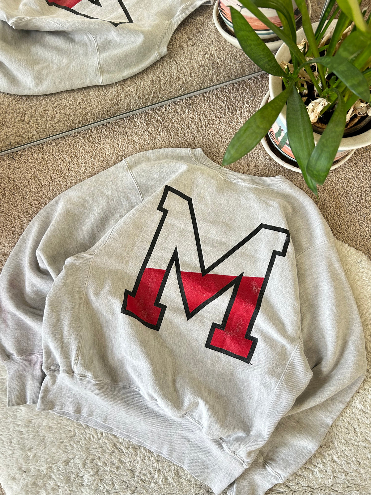 Vintage Champion UMD “M” Sweater