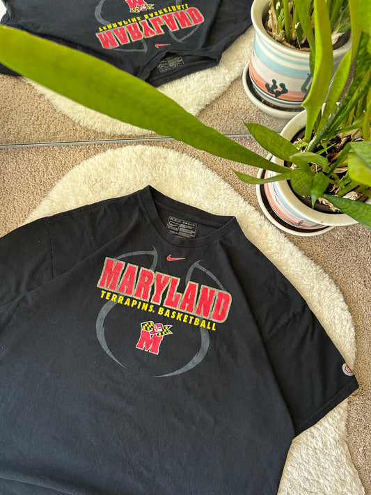 Vintage Black UMD ✔️ Basketball tee