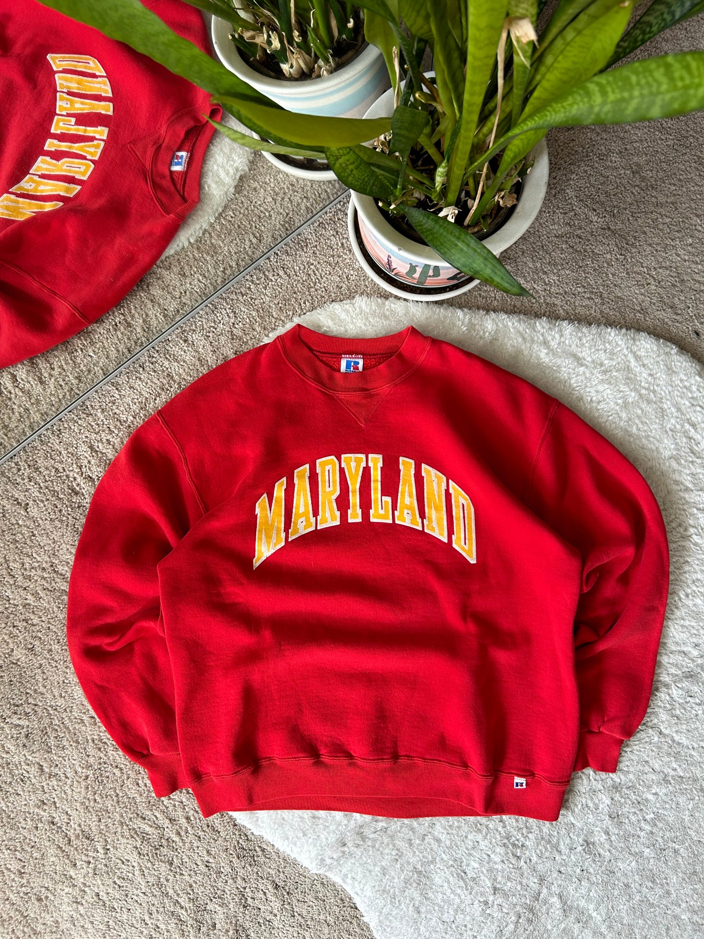 80s UMD Russell Sweater